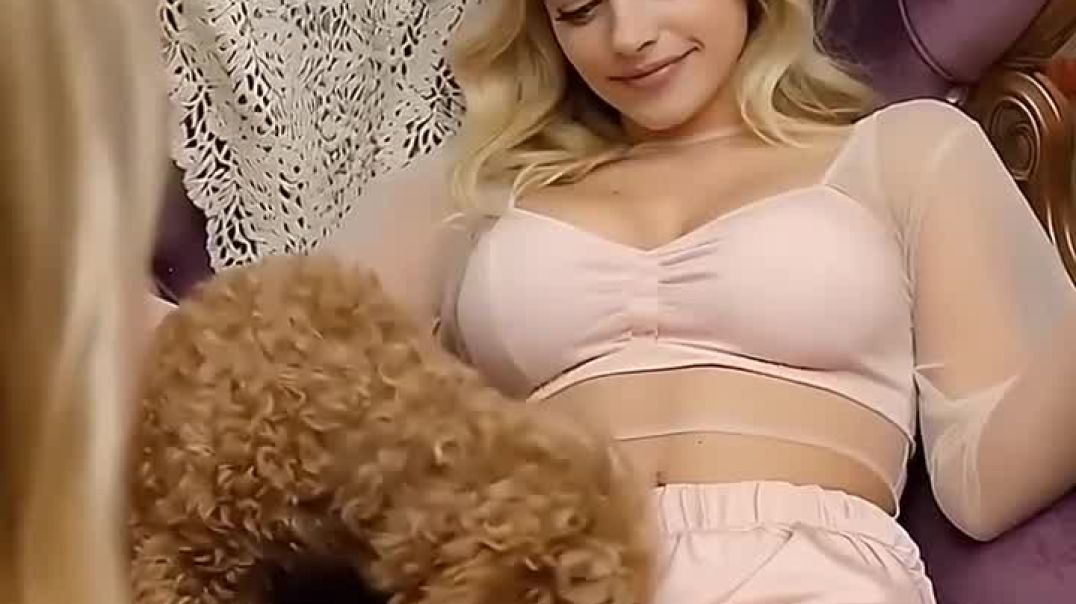 ⁣My_Dog_Believes_in_Close_Contact_🐶❤️___Cute___Funny_Moment(720p)