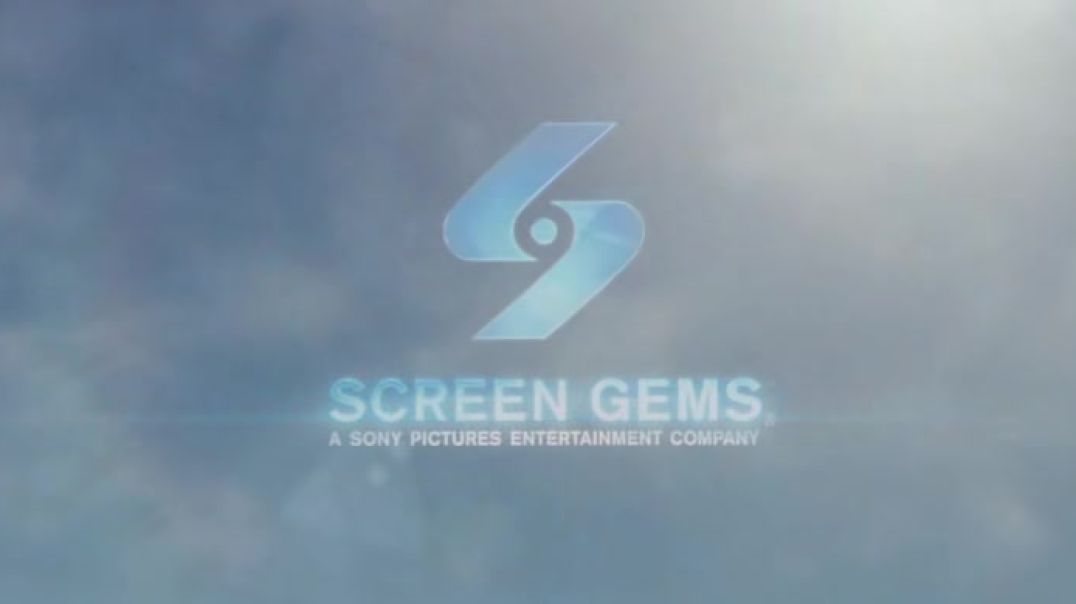 ⁣Easy A (2010 (Hindi + English)