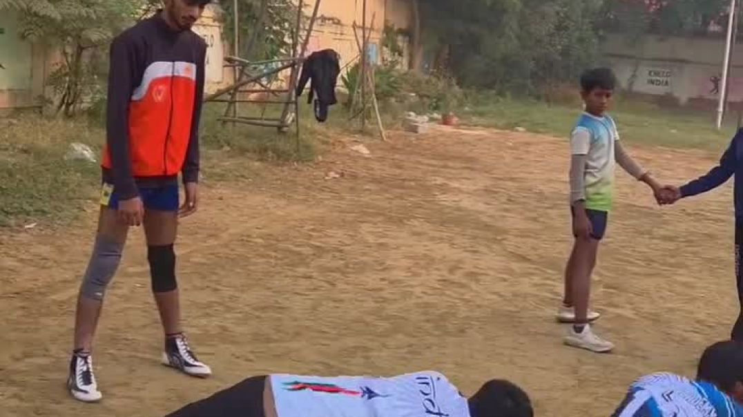 ⁣Dive hold skill practice Kabaddi 💪🏻
