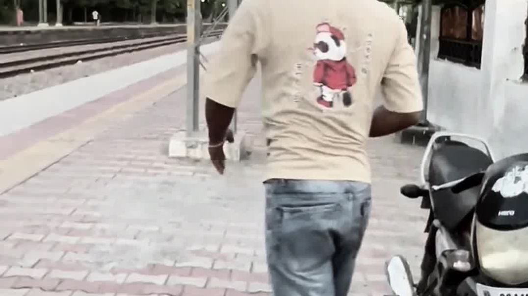 ⁣Galti meri he thhi 😭🤣🤣