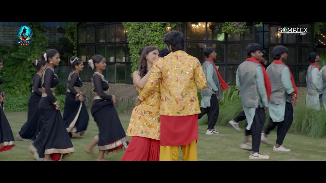 ⁣Garmi_Movie_Song___ओढ़नी_के_कोर___Aashish_Yadav,_Srishti_Bharti___गर्मी___Romantic_Movie_Song_2025(14