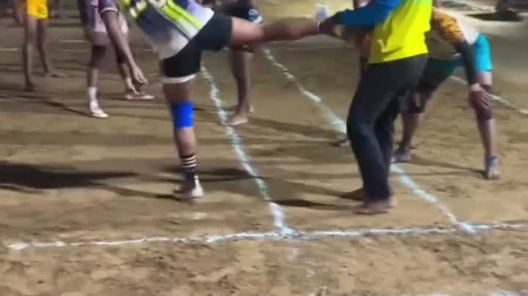 ⁣Advance ankle hold