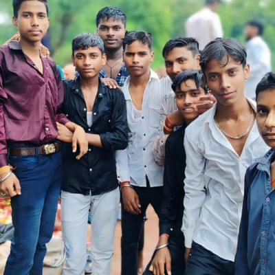 114988909597522763401 