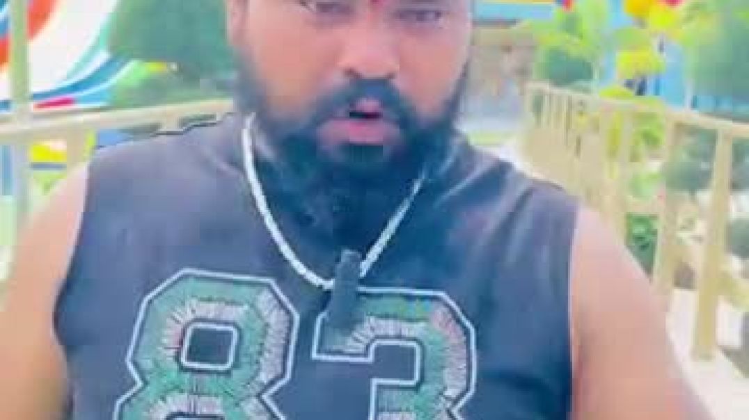 ⁣चुटिया_की_निकल_गई_बदमाशी_🤣🤣🤣_#comedy_#comedyvideos_#funny_#shortvideo_#shorts(360p)