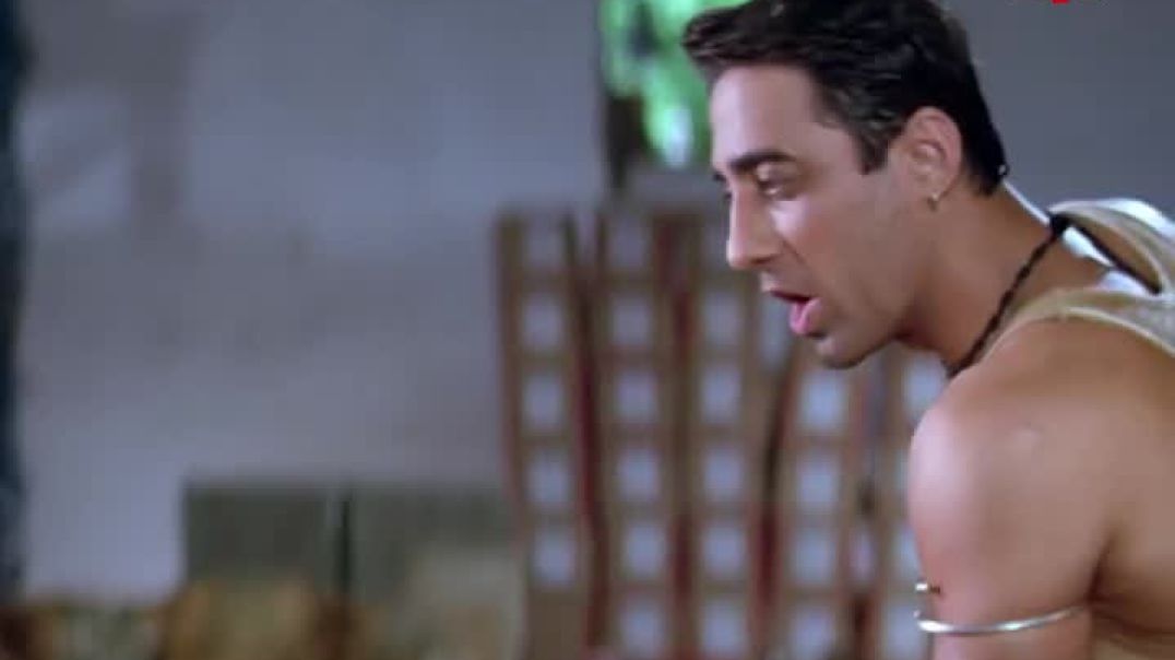 ⁣लोगों ने Aamir khan पर क्यों फेके जूते