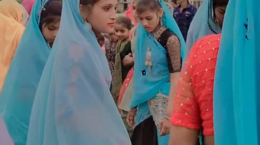 आदिवासी डांसर 🤣😂😱