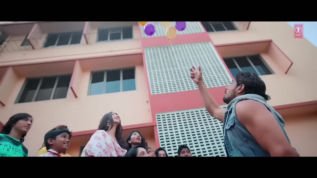 ⁣Kinna Sona Full Video | Marjaavaan | Sidharth M, Tara S | Meet Bros,Jubin N, Dhvani Bhanushali