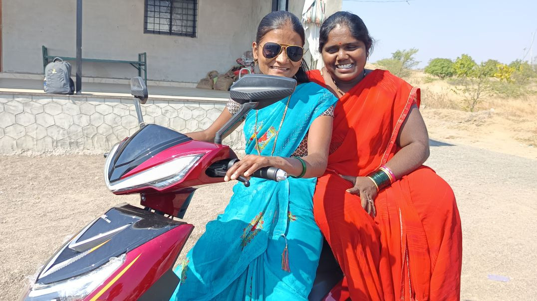 आज मला वहिनीनं थोडी थोडी स्कुटी शिकवली तरीही मनात भीती वाटती🥲#gavthipooja