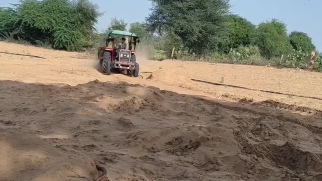 VID_20251205_004245_527