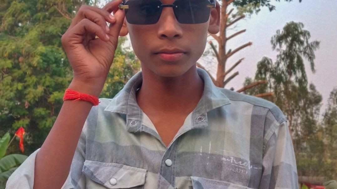 ⁣Clip down Virat Kohli