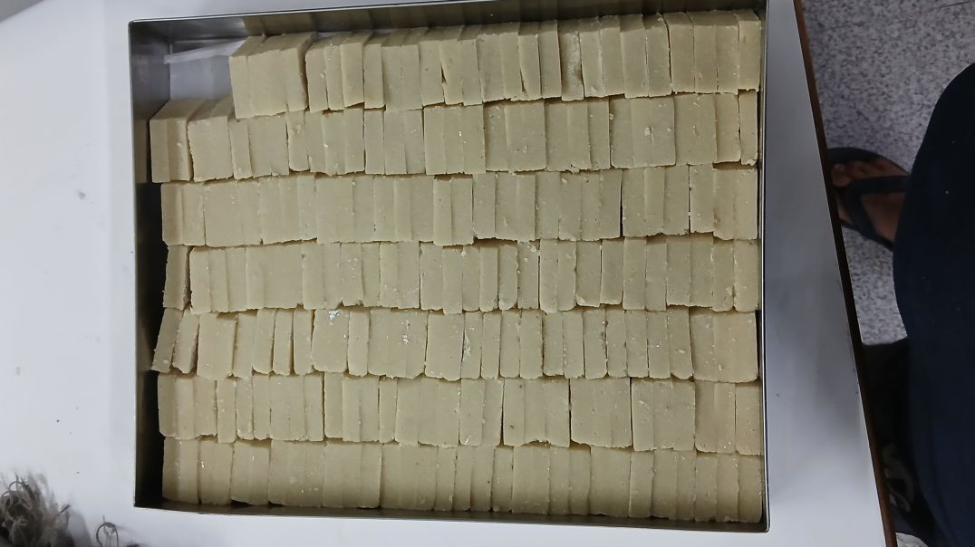 Dil_Ke_Taj_Mahal_Meinn_Official_Full_Video___BADASS_RAVI_KUMAR___Himesh_Reshammiya___Prabhudeva__(48