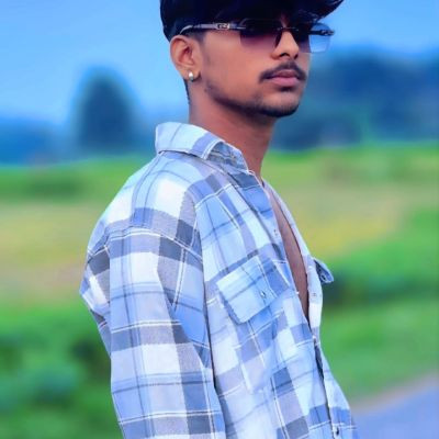 106908186647381155525 