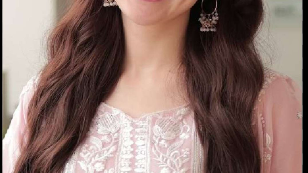 ⁣Koi itna cute kaise ho skta hain.. ❤wait for end 😭😭@haniaaamir #haniaaamir #shortfeed