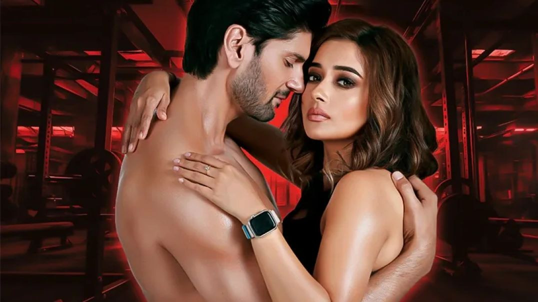 ⁣Bhabhi के फिसलने pe लगा jhatka 😱 _ Ek Thi Begum _ Best Romanic Webseries of 2025(1080P_HD)