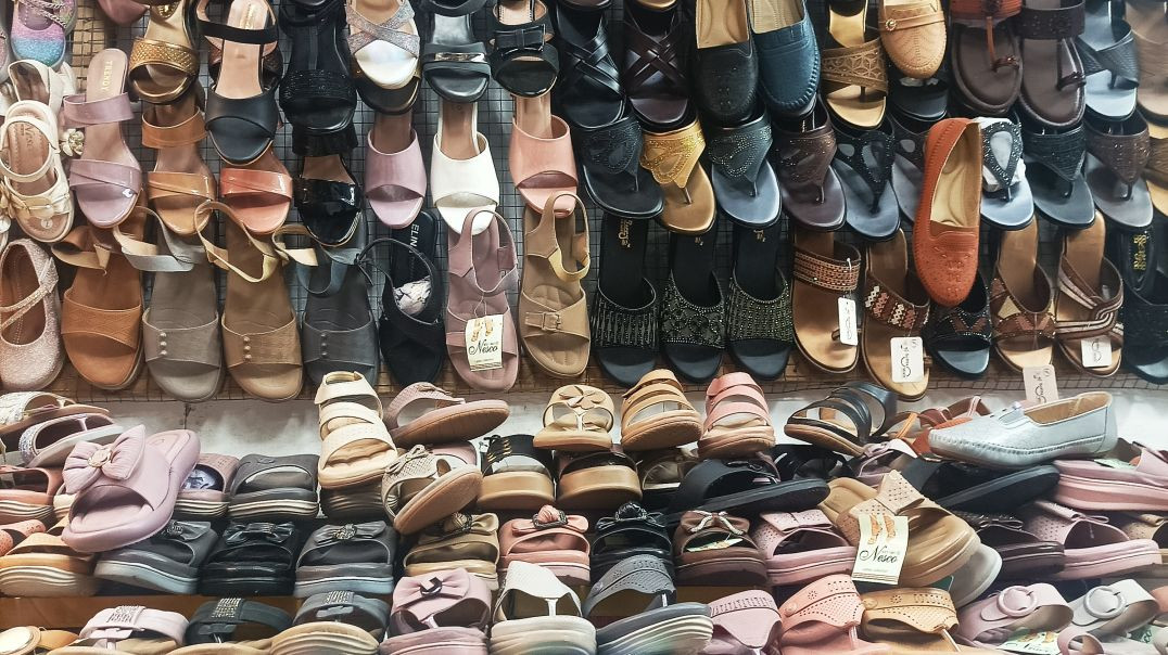 ⁣Chappal sandal ledy short viral reels trending