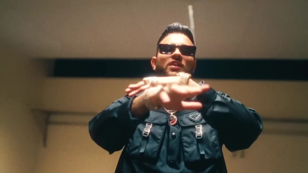 ⁣WAVY__OFFICIAL_VIDEO__KARAN_AUJLA___LATEST_PUNJABI_SONGS_2024(1080p)