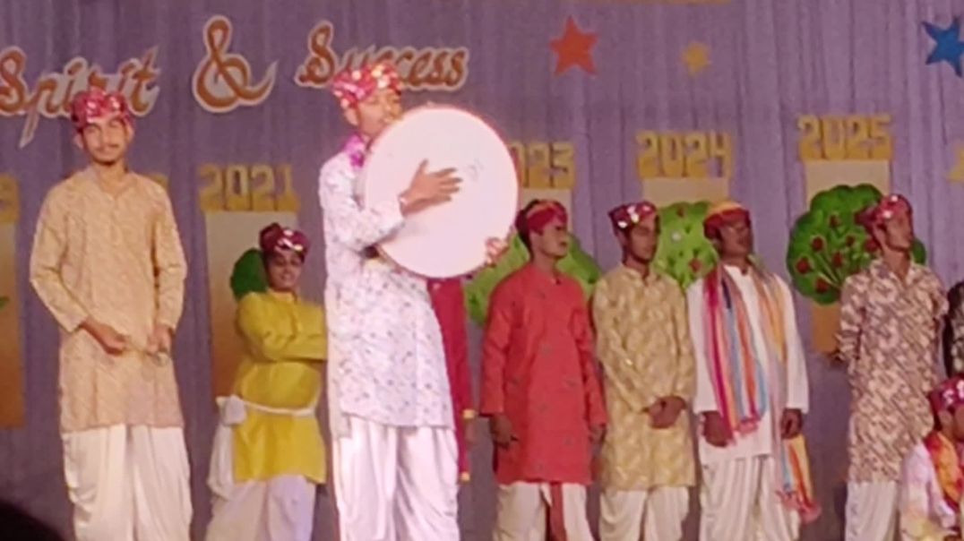 ⁣🫟 होली की मस्ती स्कूल में