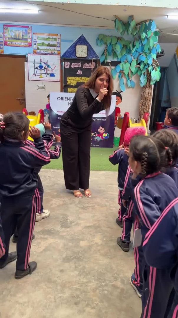 Chota baccha jaan ke nah koi ankh dikhana re 🫠_