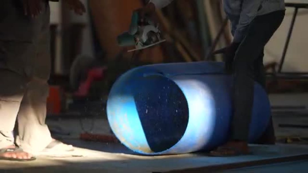 Low_VS_High_Budget_Boat_Making_Challenge