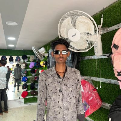 118216276362152100424