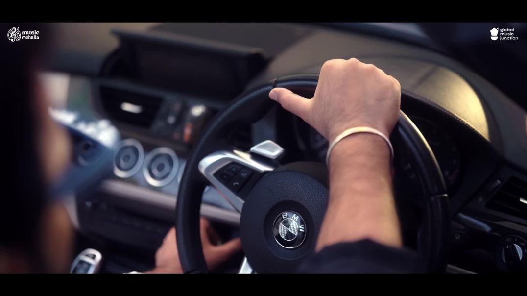 ⁣PAPE PADI _ _Pawan Singh _ Full Video _ Queen Shalinee _ पापे पड़ी _ New Bhojpuri Song 2025(1080P_HD)