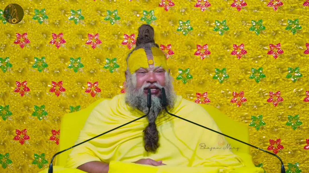 ⁣घर में लड्डू बने_ तबसे बिना लड्डू खाए मेरा नाम जप ही नहीं चल