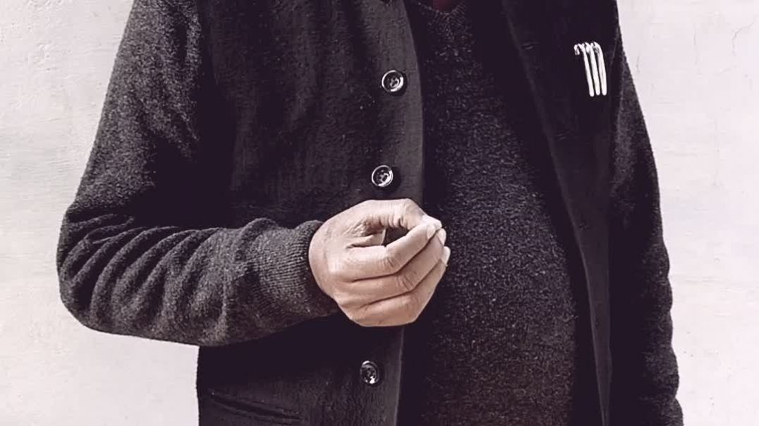 ⁣Sach Baat Poochhti Hun Batao na Babuji...