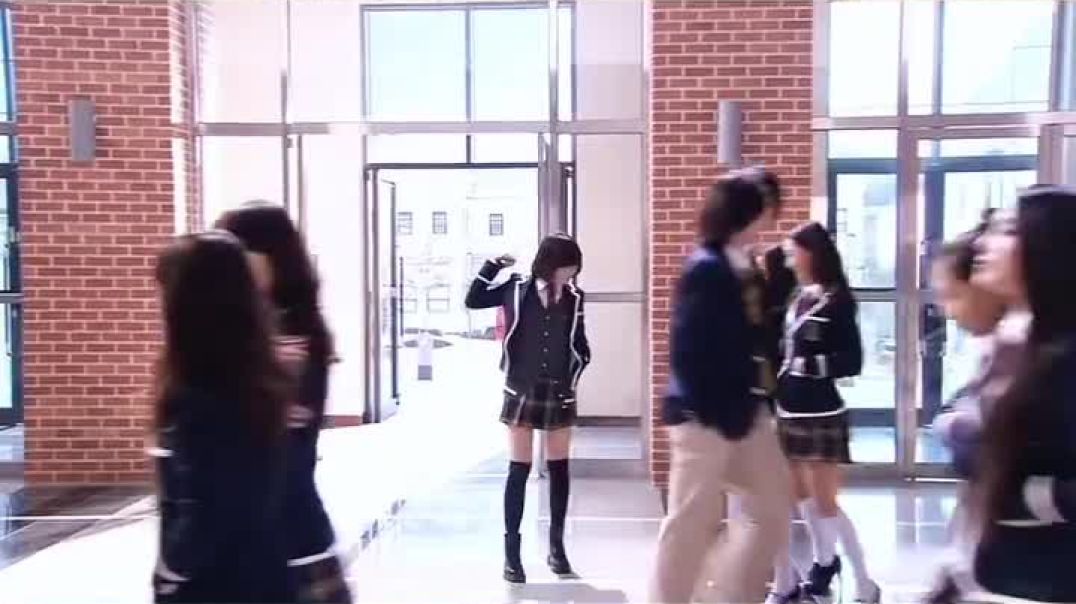 ⁣boys over flowers