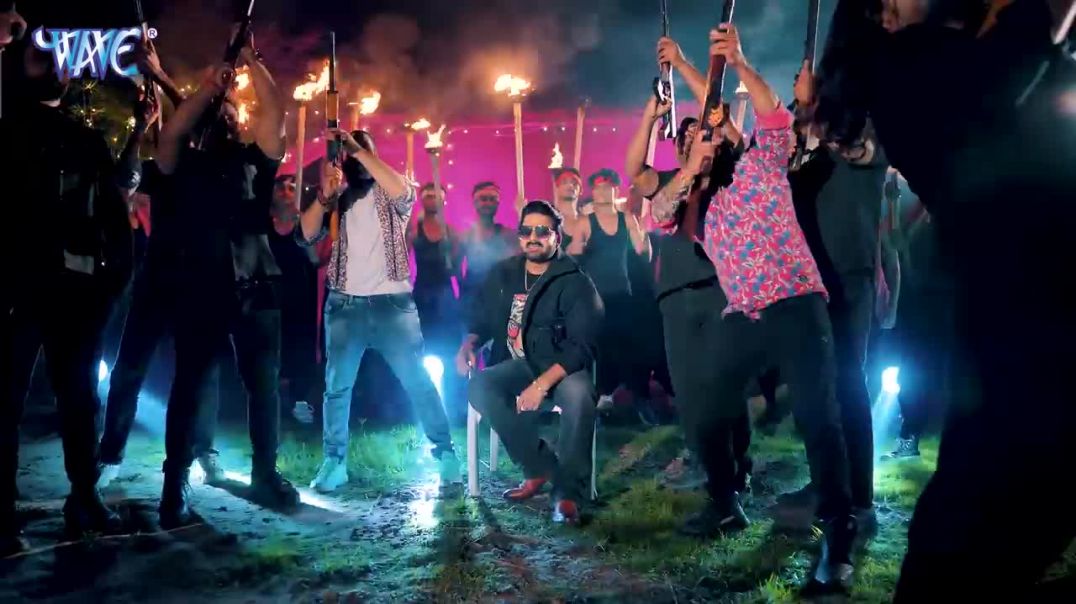 ⁣_Video _ हथियार _ Pawan Singh _ Namrita Malla _ Jila Ke Rangdar Ke Hathiyar Debeni