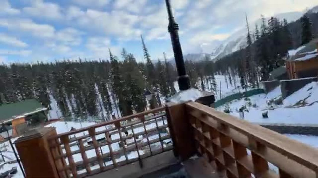 Kashmir pahunch gaye