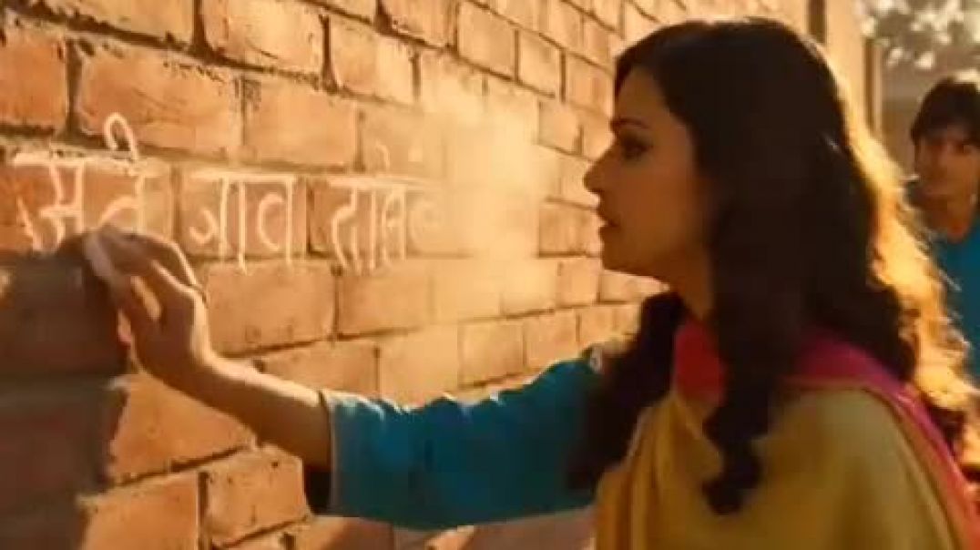 ⁣tum khuuabo ki khusboo hindi song