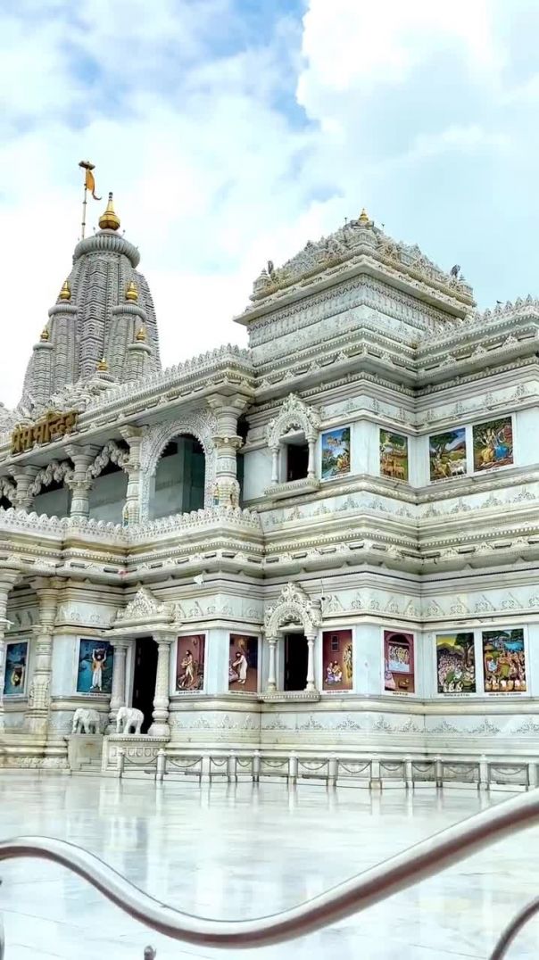 Prem mandir❤️💗💕…………………………………