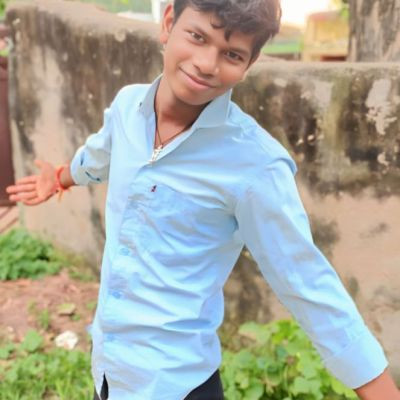 109900713407000553440 