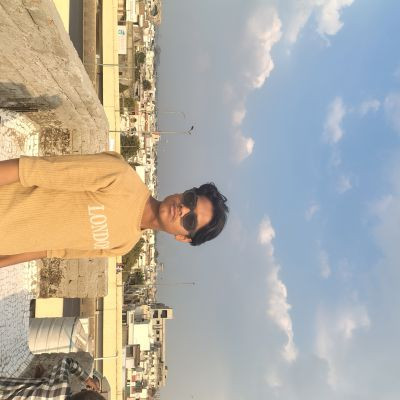 108703890134847105053 