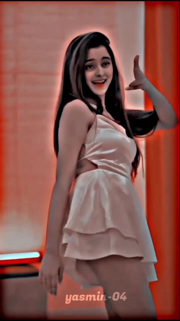 From KlickPin CF cuty dance ♥😘 (1)