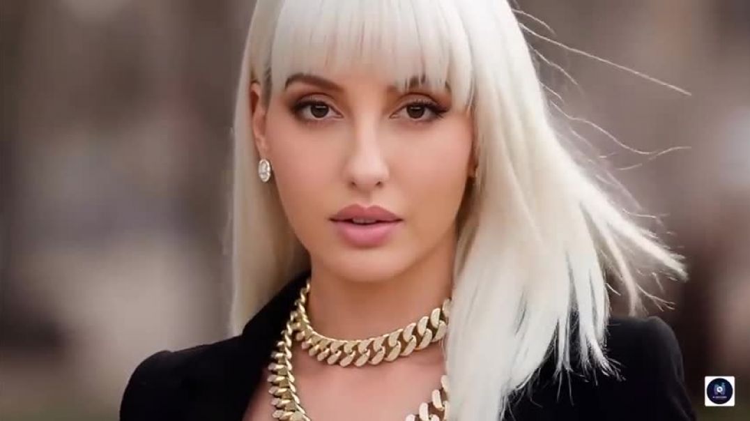 ⁣Silver_Queen_Song___Yo_Yo_Honey_Singh___Nora_Fatehi(480p)