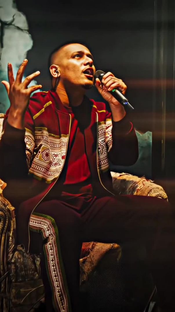 लोगो र इश्क़ ना करियो 💯