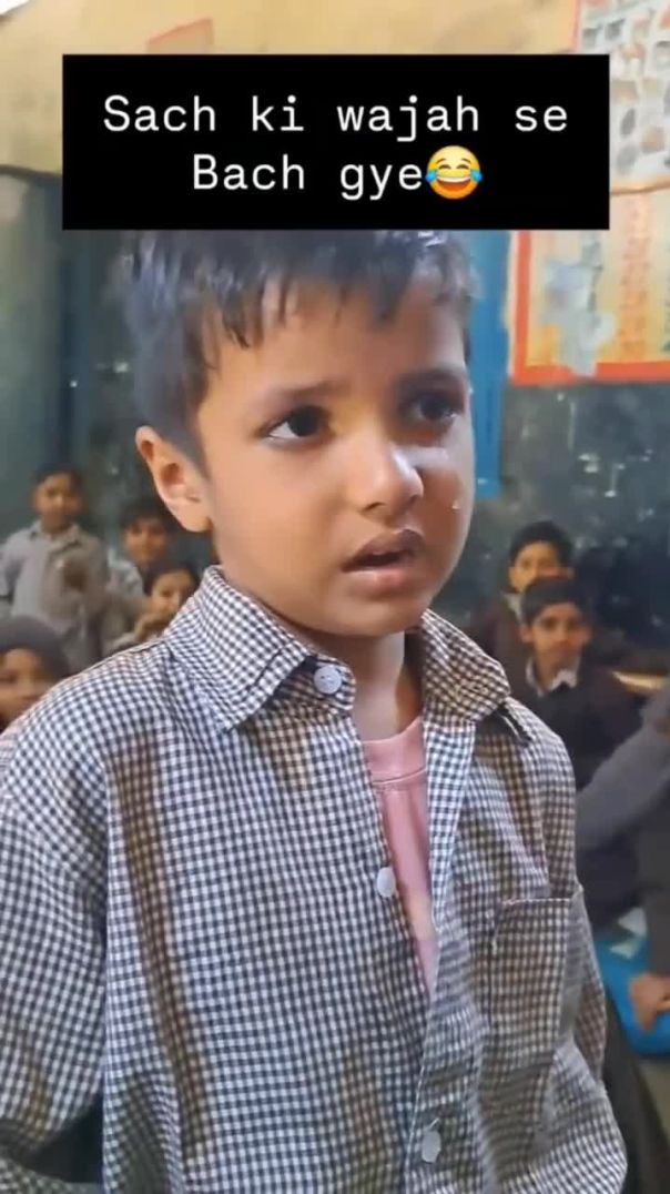 मजा आता है बीड़ी पीने में | 🚭🤭😂 _ | (Maja Aata Hai Bidi Peene Mein) _ | #apnatube #comedy #viralreel