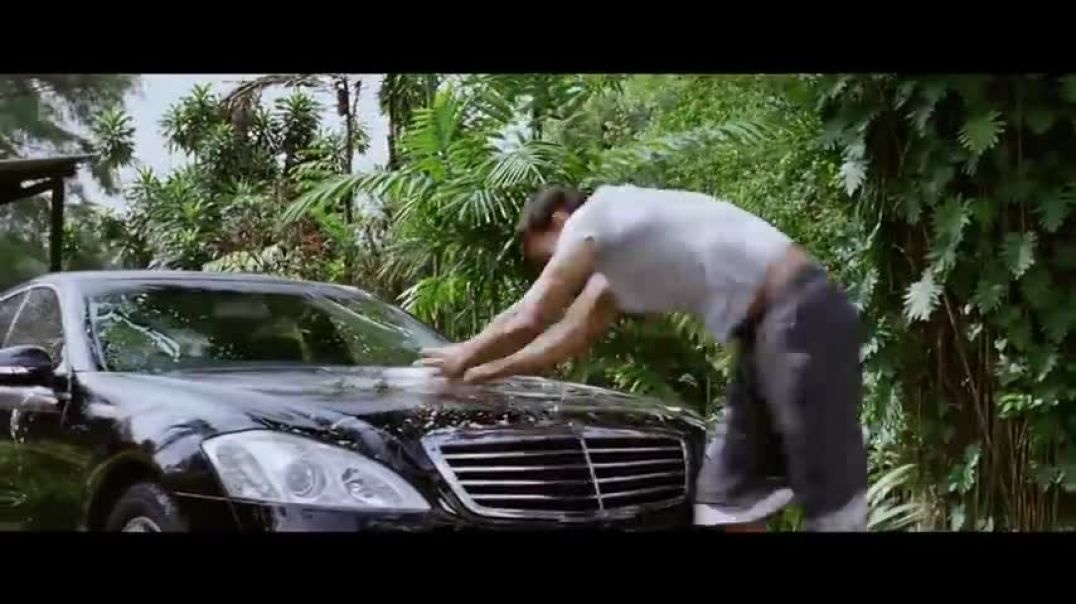 Akshay_Kumar_Best_Comedy_Scene_De_Dana_Dan_HD_480P