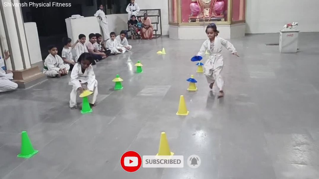 ⁣Cap_the_Cone_Race___funny_games___fun_games_fot_kids___Cone_exercise#games_#funny_#funnyvideo(720p)