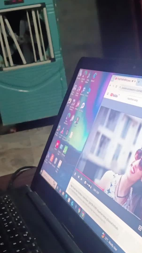 My laptop 💻😊 ( राजस्थानी सोंग) 🤗 #treding #viral #video