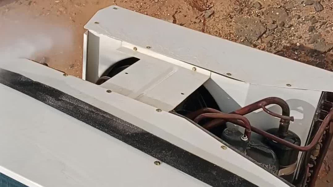 ⁣Window AC jet service