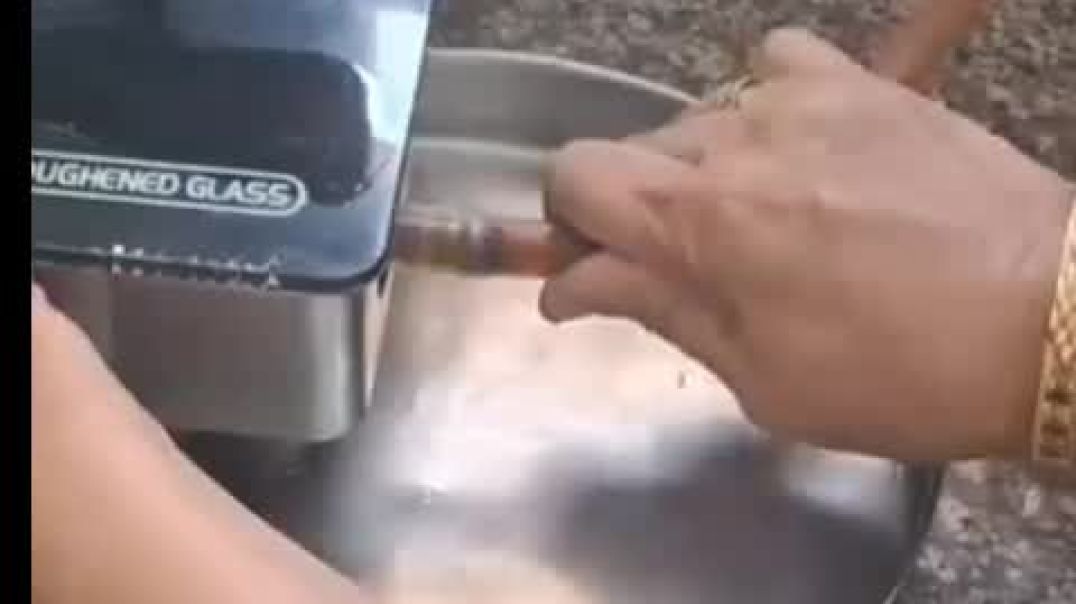 ⁣गॅसचे पाईप काढण्याची ट्रीक