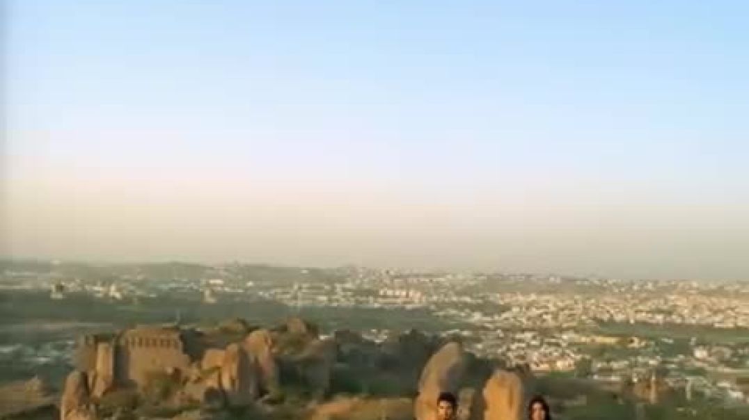 ⁣Teri_Deewani_-_Kailash_Kher___Official_Video___Kailasa___Paresh___Naresh(360p)