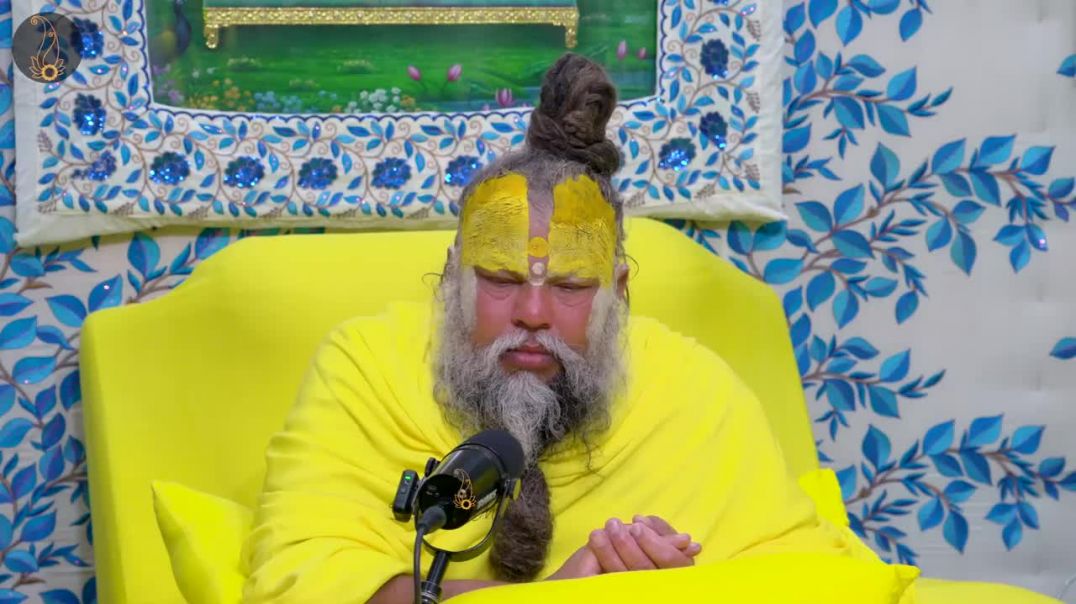 ⁣Mobile में सामने गलत दृश्य आता है तो ना चाहते हुए भी देख लेती हूँ ! Bhajan Marg