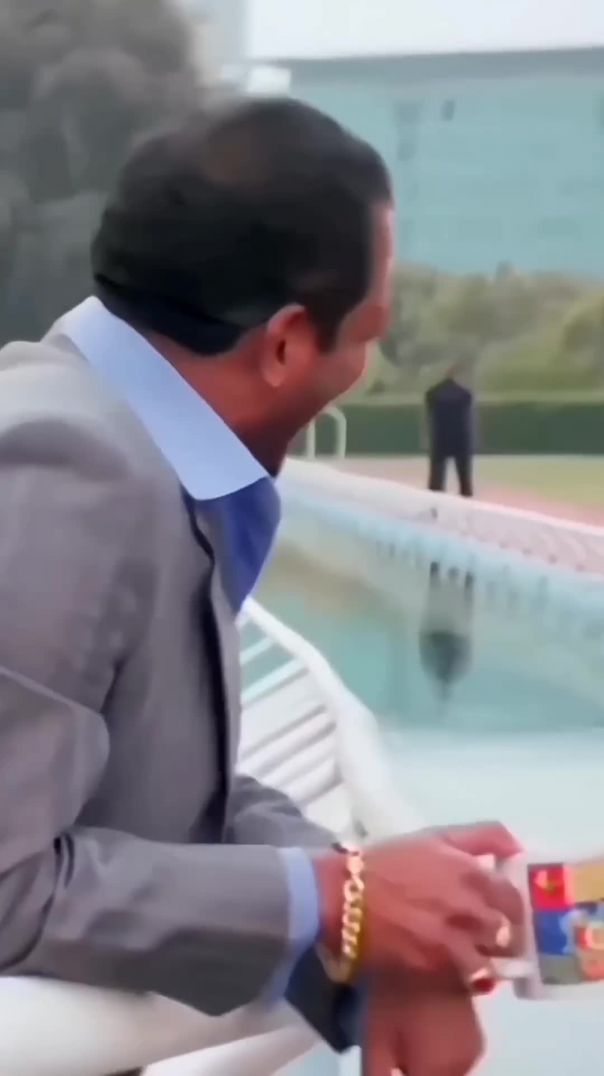 दुनिया का कोई भी डॉक्टर 😱