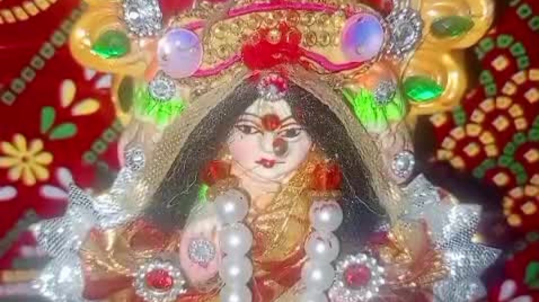 ⁣OM SHRI AADI LAXMI NAMO NAMAH