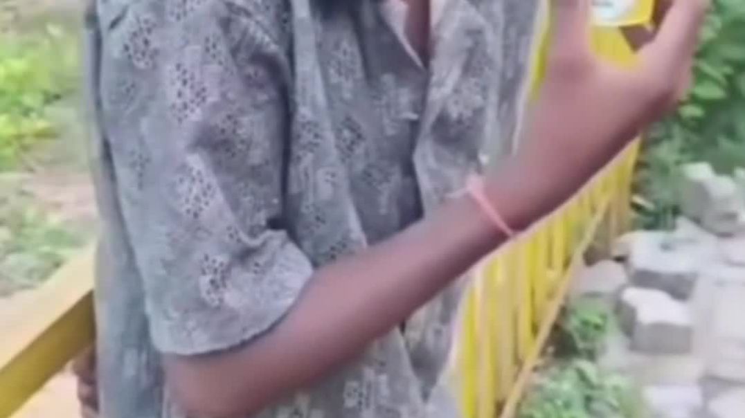 ⁣Funny reaction 😂😁