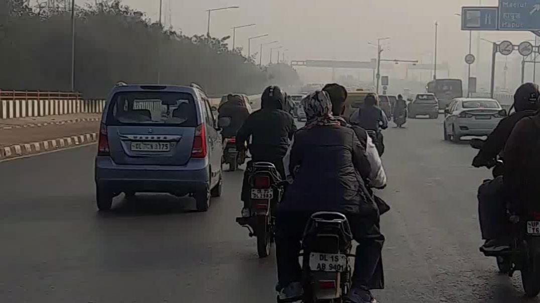 ⁣# अपनी जान की तो फिक्र करो #🤣🤣#