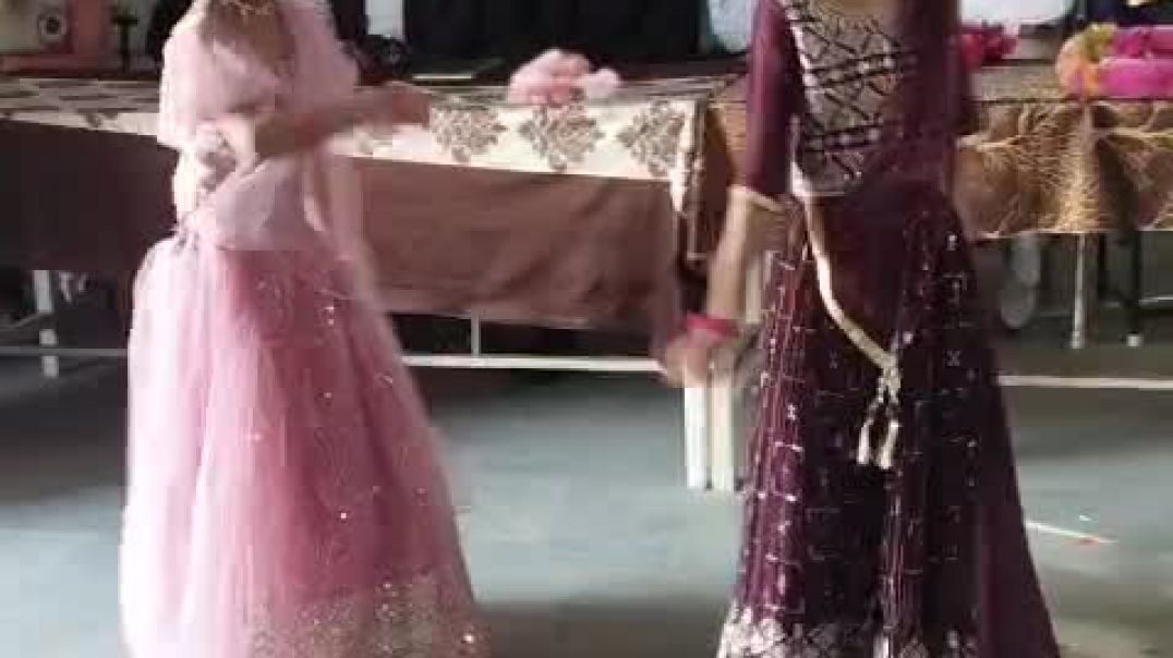 ⁣Quite dance video